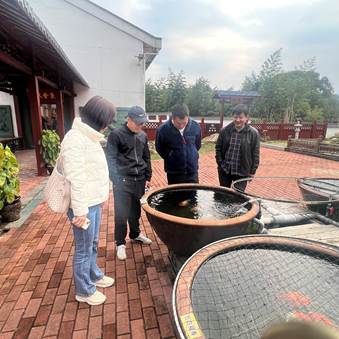 7dad5227f0c3857e82789dacf979e90